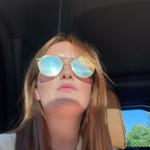 Meet your Posher, Kathleen